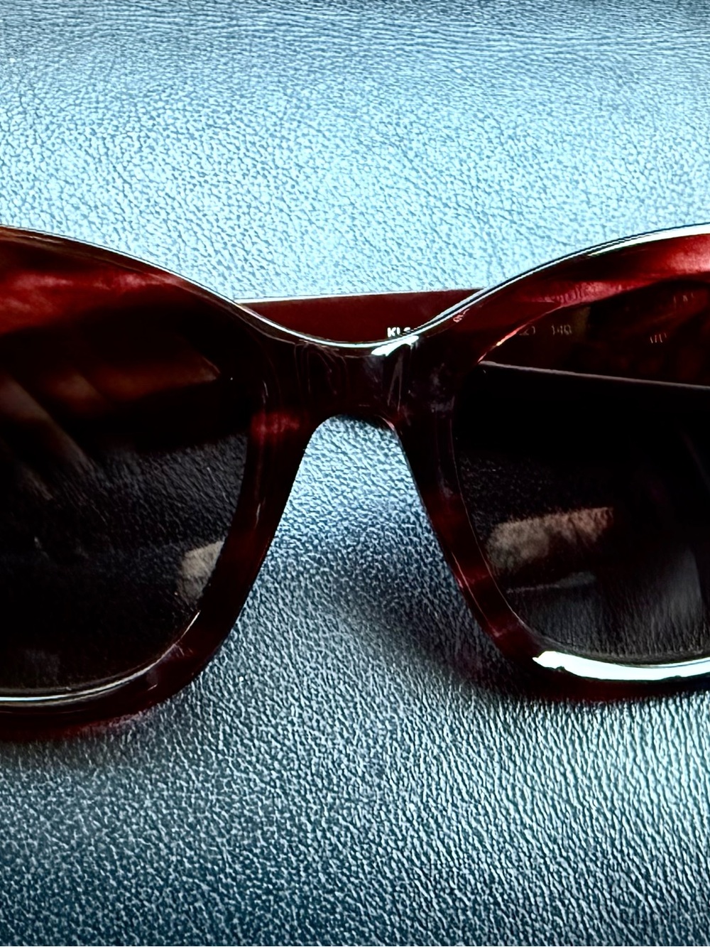 Karl Lagerfeld Burgundy Tortoiseshell Cat-Eye Sunglasses NEW without tags